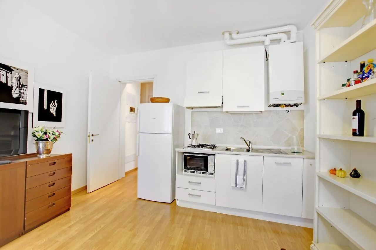 Bricola Biennale Apartments Venedik 0*,