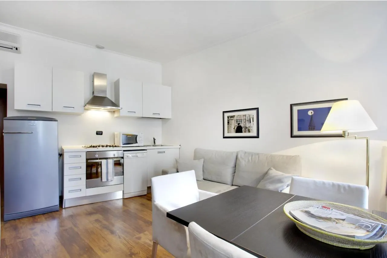 Bricola Biennale Apartments Βενετία