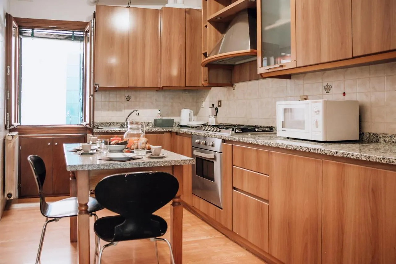 Bricola Biennale Apartments Βενετία