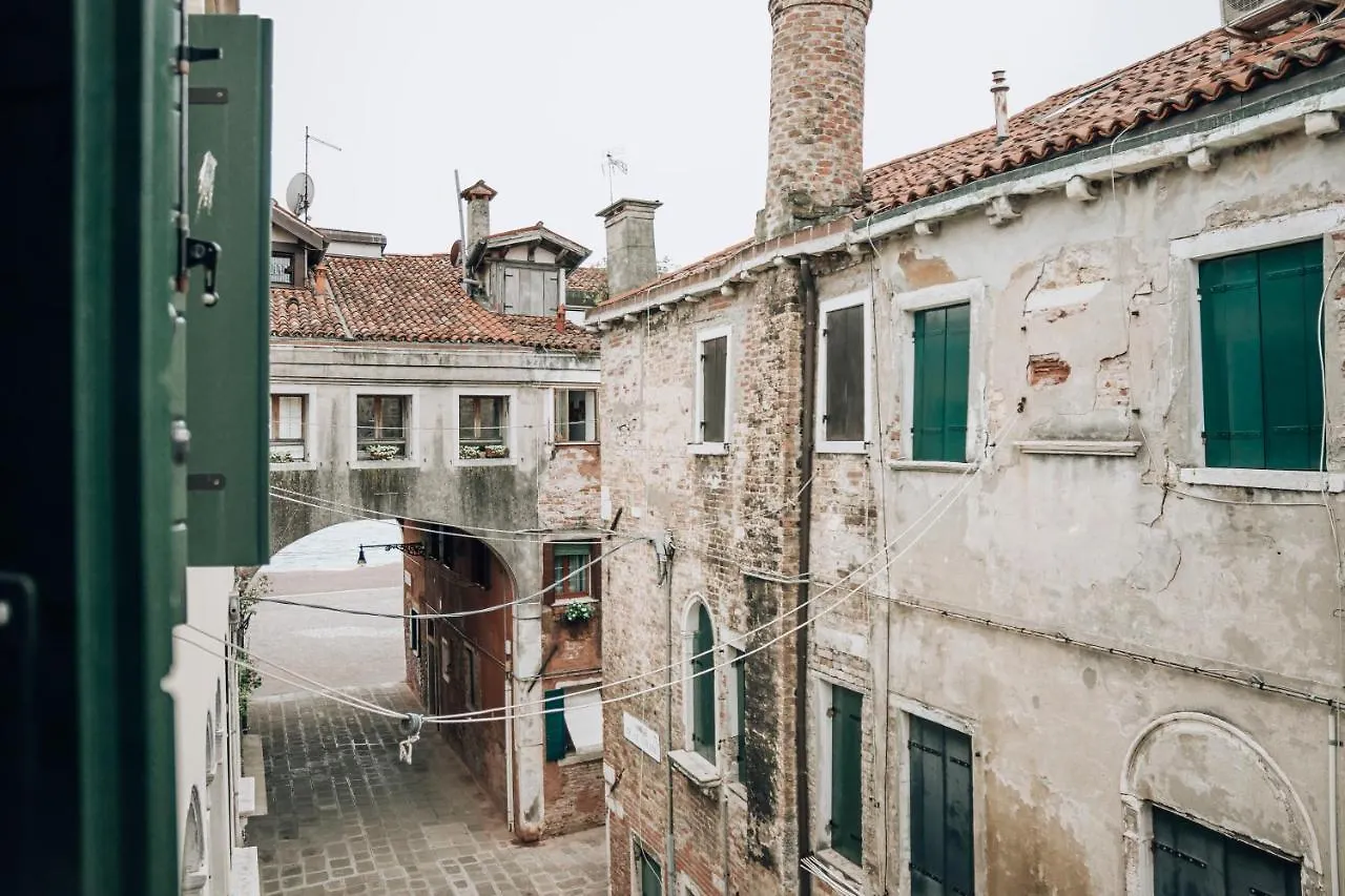 Bricola Biennale Apartments Venice